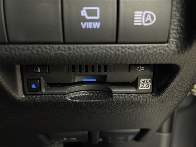 RAV4 アドベンチャー オフロードパッケージ 4WD ワンオーナー 純正ナビ 全方位カメラ バックカメラ ハーフレザーシート 衝突軽減装置 横滑り防止装置 レーダークルーズコントロール コーナーセンサー レーンキープアシスト ダウンヒルアシスト(18枚目)