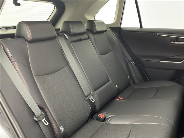 RAV4 アドベンチャー オフロードパッケージ 4WD ワンオーナー 純正ナビ 全方位カメラ バックカメラ ハーフレザーシート 衝突軽減装置 横滑り防止装置 レーダークルーズコントロール コーナーセンサー レーンキープアシスト ダウンヒルアシスト(21枚目)