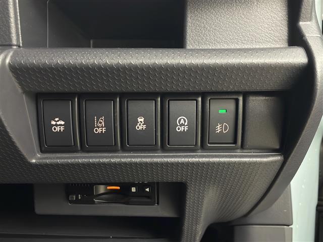 ハスラー タフワイルド　４ＷＤ　社外ナビ　　全方位カメラ　バックカメラ　ハーフレザーシート　衝突軽減装置　レーンキープアシスト　コーナーセンサー　横滑り防止装置　ダウンヒルアシスト　アイドリングストップ　ビルトインＥＴＣ（13枚目）