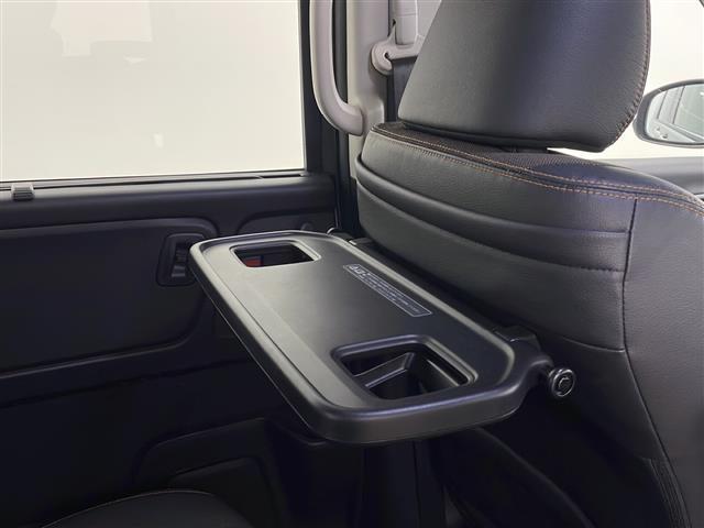 フリードハイブリッド ハイブリッド・クロスターホンダセンシング　４ＷＤ　社外ＳＤナビ　Ｂｌｕｅｔｏｏｔｈ　ＣＤ　ＤＶＤ　フルセグ　バックカメラ　ビルトインＥＴＣ　クルーズコントロール　車線逸脱警報　後方コーナーセンサー　両側パワースライドドア　純正ＡＷ　サンシェー（16枚目）