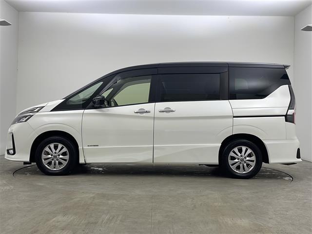 セレナ ハイウェイスターＶ　４ＷＤ　純正ナビ　Ｂｌｕｅｔｏｏｔｈ　ＣＤ　ＤＶＤ　　全方位カメラ　ステアリングヒーター　クルーズコントロール　アイドリングストップ　衝突被害軽減システム　両側パワースライドドア　純正ＡＷ　サンシェー（37枚目）