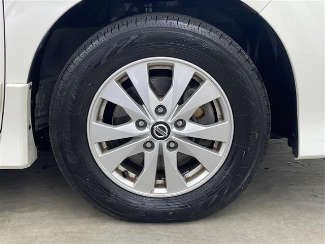 セレナ ハイウェイスターＶ　４ＷＤ　純正ナビ　Ｂｌｕｅｔｏｏｔｈ　ＣＤ　ＤＶＤ　　全方位カメラ　ステアリングヒーター　クルーズコントロール　アイドリングストップ　衝突被害軽減システム　両側パワースライドドア　純正ＡＷ　サンシェー（39枚目）