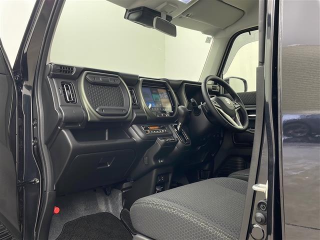 ハスラー タフワイルドターボ　４ＷＤ　純正ナビ　Ｂｌｕｅｔｏｏｔｈ　ＣＤ　フルセグ　全方位カメラ　クルーズコントロール　クリアランスソナー　車線逸脱警報　パドルシフト　アイドリングストップ　前席シートヒーター　純正ＡＷ（23枚目）