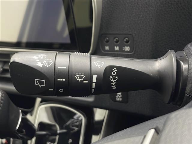 ヴォクシー ＺＳ　煌ＩＩ　純正ナビ　両側パワースライドドア　フリップダウンモニター　バックカメラ　寒冷地仕様　モデリスタエアロ　プリクラッシュセーフティ　クルーズコントロール　ワイパーデアイサー　オートハイビーム　ＬＥＤライト（7枚目）