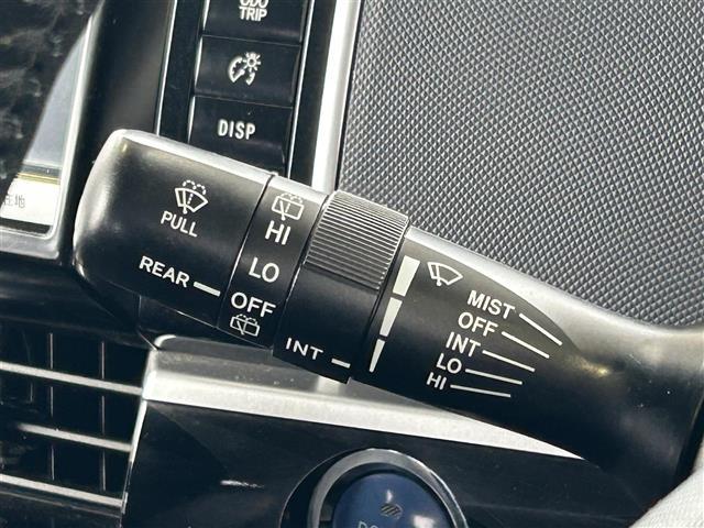 エスティマハイブリッド アエラス プレミアムエディション 純正ナビ フリップダウンモニター ETC 横滑り防止装置 両側パワースライドドア スマートキー 純正AW 横滑り防止装置 コーナーセンサー バックカメラ プッシュスタート 電格ミラー(12枚目)