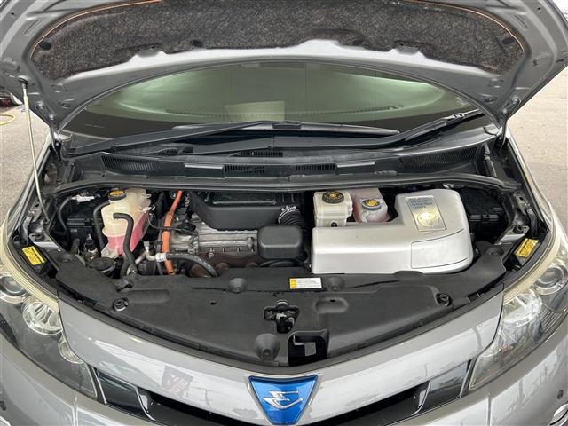 エスティマハイブリッド アエラス プレミアムエディション 純正ナビ フリップダウンモニター ETC 横滑り防止装置 両側パワースライドドア スマートキー 純正AW 横滑り防止装置 コーナーセンサー バックカメラ プッシュスタート 電格ミラー(40枚目)