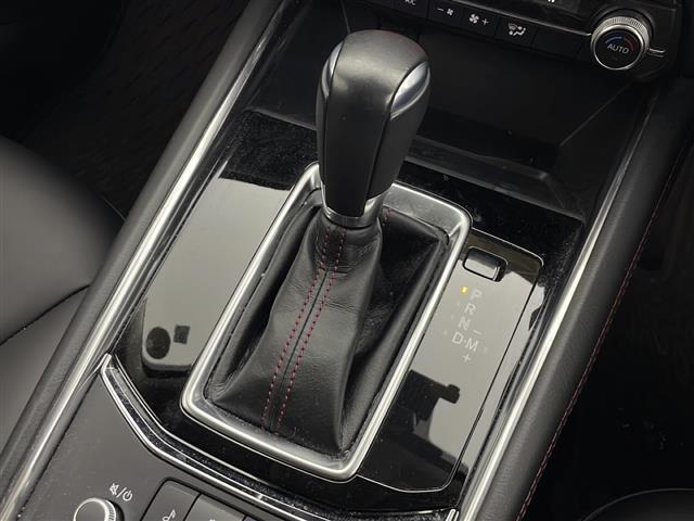 CX-5 XD ブラックトーンエディション 純正ナビ フルセグTV 全方位カメラ ETC 自動パーキングブレーキ 前後ドライブレコーダー USBポート 運転席パワーシート オートライト ワイヤレス充電 オートホールド クリアランスソナー(13枚目)