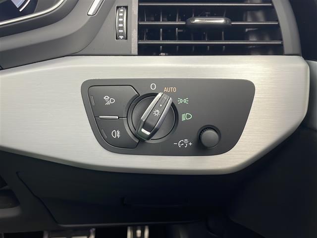 Ａ４アバント ４０ＴＤＩクワトロ　Ｓライン　４ＷＤ　純正ナビ　フルセグＴＶ　全方位カメラ　アダプティブクルーズコントロール　パドルシフト　パワーバックドア　ハーフレザーシート　パワーシート　ヒートシーター　ドライブレコーダー　ＥＴＣ２．０（11枚目）