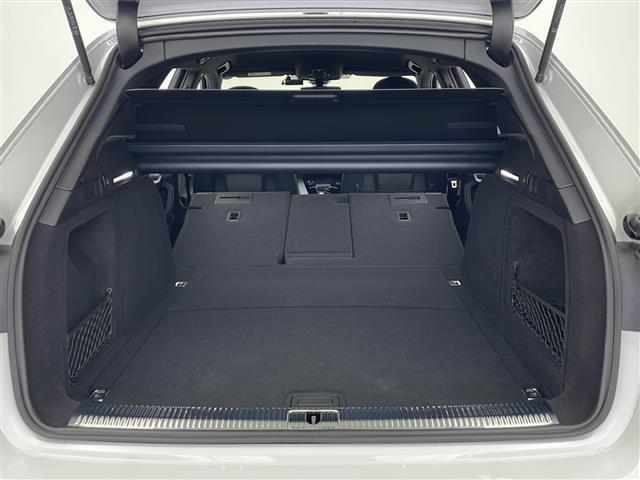 Ａ４アバント ４０ＴＤＩクワトロ　Ｓライン　４ＷＤ　純正ナビ　フルセグＴＶ　全方位カメラ　アダプティブクルーズコントロール　パドルシフト　パワーバックドア　ハーフレザーシート　パワーシート　ヒートシーター　ドライブレコーダー　ＥＴＣ２．０（28枚目）