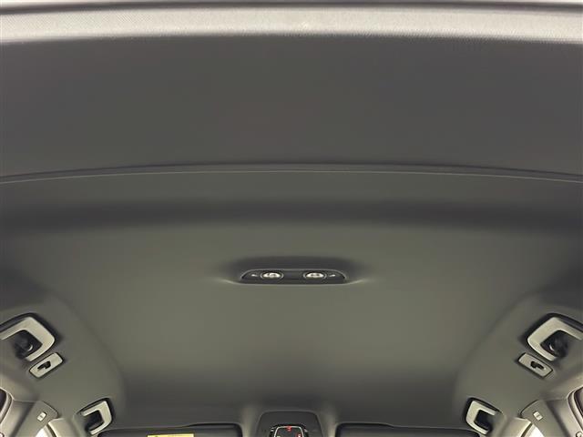 Ａ４アバント ４０ＴＤＩクワトロ　Ｓライン　４ＷＤ　純正ナビ　フルセグＴＶ　全方位カメラ　アダプティブクルーズコントロール　パドルシフト　パワーバックドア　ハーフレザーシート　パワーシート　ヒートシーター　ドライブレコーダー　ＥＴＣ２．０（29枚目）