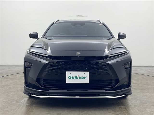 クラウンエステート Ｚ　純正ナビ　ガラスルーフ　全方位カメラ　衝突軽減ブレーキ　レーダークルコン　パドルシフト　ＨＵＤ　ＢＳＭ　置くだけ充電　ＬＥＤライト　前席エアーシート　パワーバックドア　デジタルミラー　電動シート（30枚目）