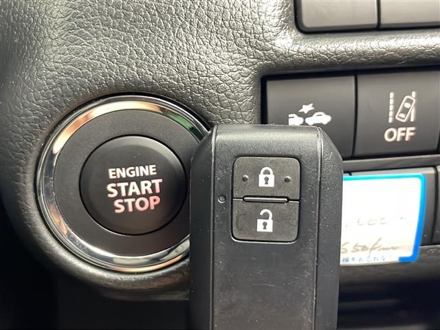 フロンクス ベースグレード　４ＷＤ　純正ナビ　全方位カメラ　アダプティブクルーズコントロール　ハーフレザーシート　シートヒーター　ワイヤレス充電　ヘッドアップディスプレイ　ヒルディセントコントロール　パドルシフト　ＡＷ付冬タイヤ（14枚目）