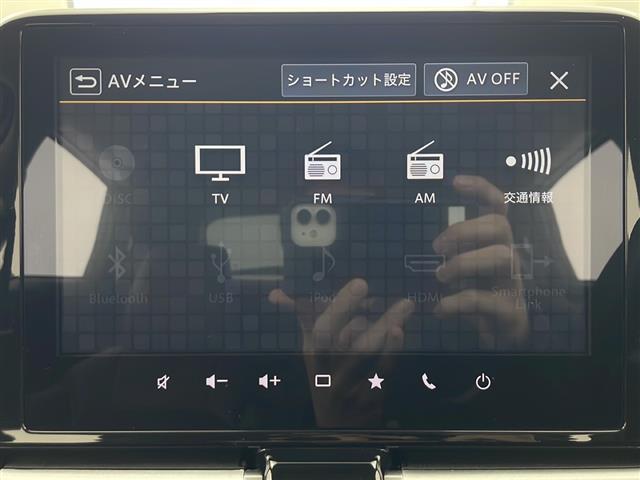 フロンクス ベースグレード　４ＷＤ　純正ナビ　全方位カメラ　アダプティブクルーズコントロール　ハーフレザーシート　シートヒーター　ワイヤレス充電　ヘッドアップディスプレイ　ヒルディセントコントロール　パドルシフト　ＡＷ付冬タイヤ（16枚目）