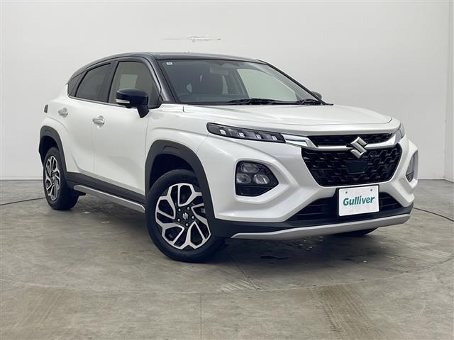 フロンクス ベースグレード　４ＷＤ　純正ナビ　全方位カメラ　アダプティブクルーズコントロール　ハーフレザーシート　シートヒーター　ワイヤレス充電　ヘッドアップディスプレイ　ヒルディセントコントロール　パドルシフト　ＡＷ付冬タイヤ（32枚目）