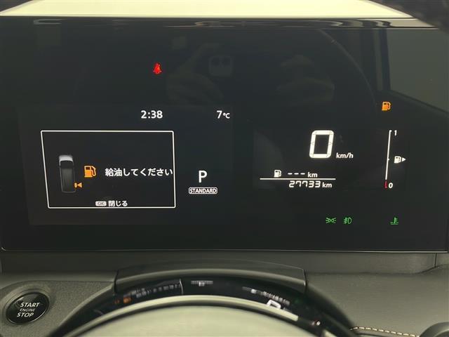 セレナ ハイウェイスターＶ　４ＷＤ　純正メモリナビ　Ｂｌｕｅｔｏｏｔｈ　フルセグ　ビルトインＥＴＣ　クルーズコントロール　全方位カメラ　前後ドライブレコーダー　前後コーナーセンサー　前席シートヒーター　後席シートヒーター（6枚目）