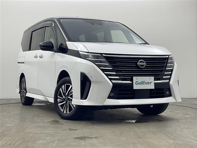 セレナ ハイウェイスターＶ　４ＷＤ　純正メモリナビ　Ｂｌｕｅｔｏｏｔｈ　フルセグ　ビルトインＥＴＣ　クルーズコントロール　全方位カメラ　前後ドライブレコーダー　前後コーナーセンサー　前席シートヒーター　後席シートヒーター（29枚目）