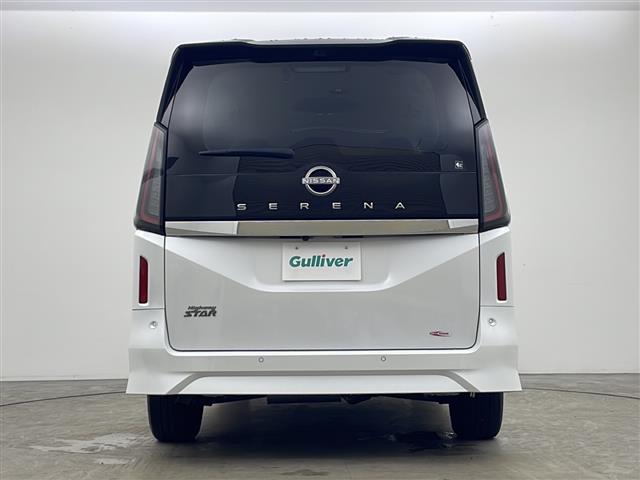 セレナ ハイウェイスターＶ　４ＷＤ　純正メモリナビ　Ｂｌｕｅｔｏｏｔｈ　フルセグ　ビルトインＥＴＣ　クルーズコントロール　全方位カメラ　前後ドライブレコーダー　前後コーナーセンサー　前席シートヒーター　後席シートヒーター（33枚目）