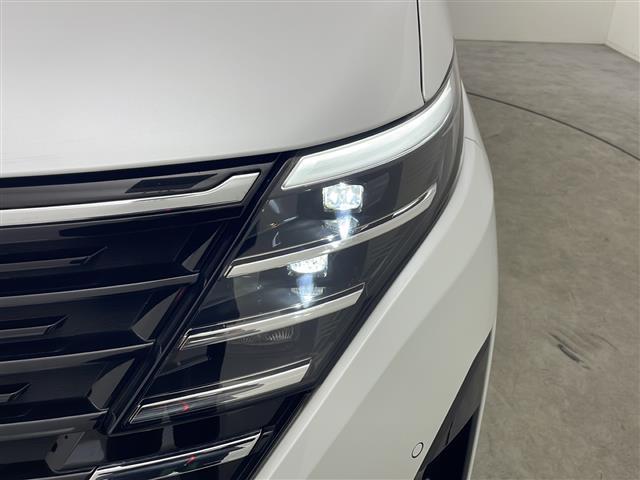 セレナ ハイウェイスターＶ　４ＷＤ　純正メモリナビ　Ｂｌｕｅｔｏｏｔｈ　フルセグ　ビルトインＥＴＣ　クルーズコントロール　全方位カメラ　前後ドライブレコーダー　前後コーナーセンサー　前席シートヒーター　後席シートヒーター（38枚目）