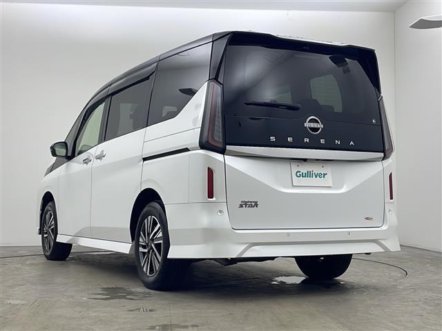 セレナ ハイウェイスターＶ　４ＷＤ　純正メモリナビ　Ｂｌｕｅｔｏｏｔｈ　フルセグ　ビルトインＥＴＣ　クルーズコントロール　全方位カメラ　前後ドライブレコーダー　前後コーナーセンサー　前席シートヒーター　後席シートヒーター（43枚目）