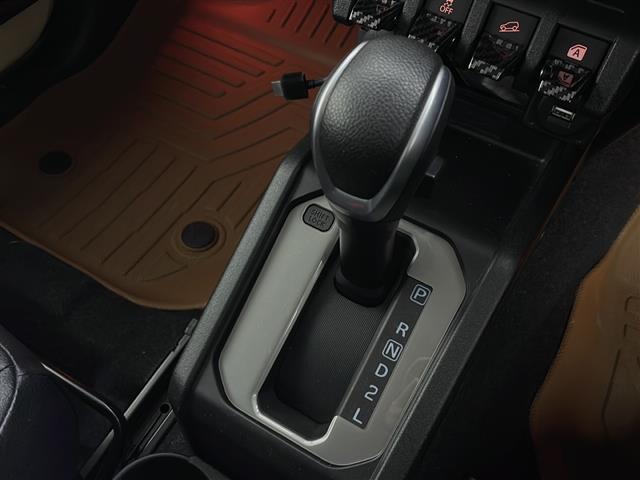 店頭販売もしておりますので、先に在庫が無くなってしまうこともございます。気になる車はまずはお問い合わせください！