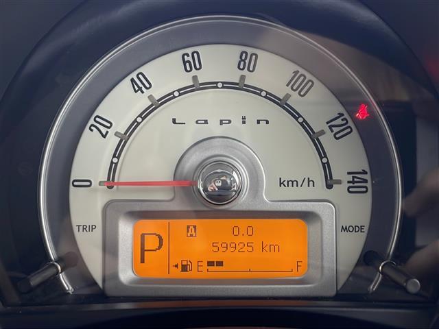 アルトラパン Ｘ　☆４ＷＤＡＢＳ　盗難防止装置　Ｄ席シートヒーター　電動格納ミラー　ウィンカーミラー　純正オーディオ　ヘッドライトレベライザー　純正アルミホイール　純正フロアマット　サイドバイザー（4枚目）