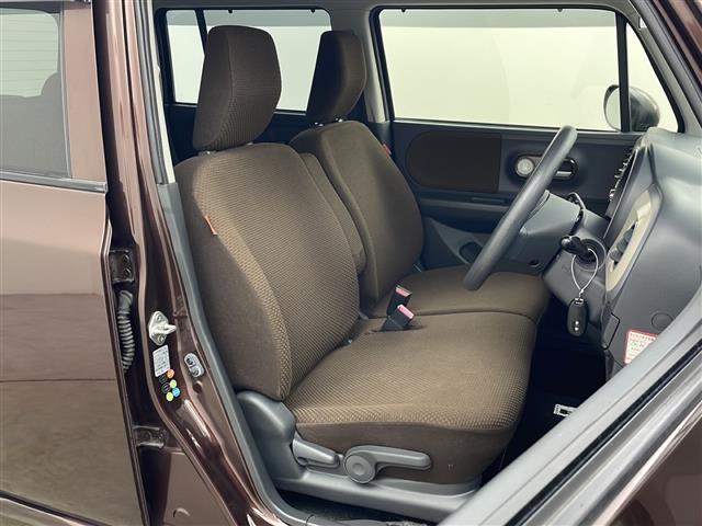 アルトラパン Ｘ　☆４ＷＤＡＢＳ　盗難防止装置　Ｄ席シートヒーター　電動格納ミラー　ウィンカーミラー　純正オーディオ　ヘッドライトレベライザー　純正アルミホイール　純正フロアマット　サイドバイザー（22枚目）