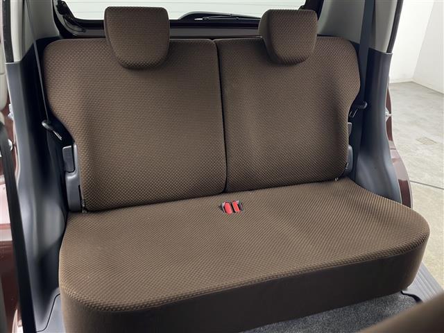 アルトラパン Ｘ　☆４ＷＤＡＢＳ　盗難防止装置　Ｄ席シートヒーター　電動格納ミラー　ウィンカーミラー　純正オーディオ　ヘッドライトレベライザー　純正アルミホイール　純正フロアマット　サイドバイザー（24枚目）