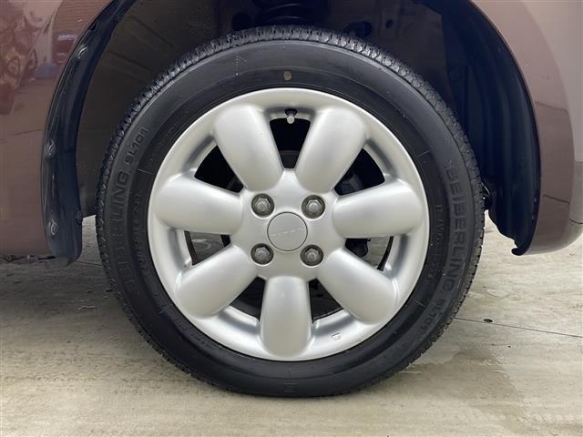 アルトラパン Ｘ　☆４ＷＤＡＢＳ　盗難防止装置　Ｄ席シートヒーター　電動格納ミラー　ウィンカーミラー　純正オーディオ　ヘッドライトレベライザー　純正アルミホイール　純正フロアマット　サイドバイザー（39枚目）