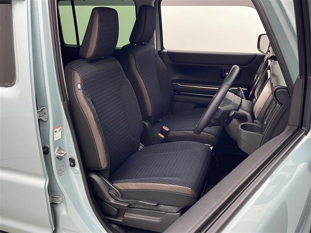 ハスラー ＪスタイルＩＩ　純正ナビ　フルセグＴＶ　全方位カメラ　純正ＡＷ　ＬＥＤヘッドライトアイドリングストップ　デュアルカメラブレーキサポート　クルーズコントロール　フォグライト　前席シートヒーター　ソナー　ＵＳＢポート（18枚目）