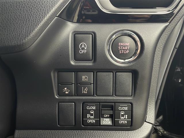 ヴォクシー ＺＳ　煌ＩＩＩ　４ＷＤ　トヨタセーフティセンス　純正ナビ　フルセグ　バックカメラ　両側パワースライドドア　ハーフレザー　クルーズコントロール　ＬＥＤオートライト　前後クリアランスソナー　スマートキー　ＥＴＣ　ドラレコ（13枚目）