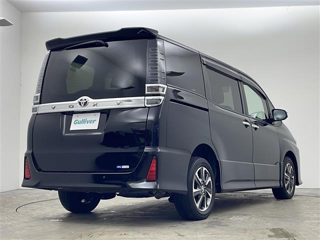 ヴォクシー ＺＳ　煌ＩＩＩ　４ＷＤ　トヨタセーフティセンス　純正ナビ　フルセグ　バックカメラ　両側パワースライドドア　ハーフレザー　クルーズコントロール　ＬＥＤオートライト　前後クリアランスソナー　スマートキー　ＥＴＣ　ドラレコ（32枚目）