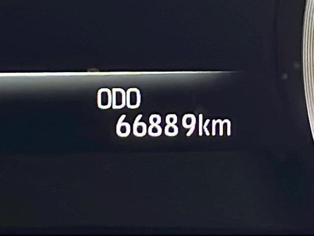 クラウンハイブリッド ＲＳアドバンス　Ｆｏｕｒ　４ＷＤ　サンルーフ　白革シート　純正ナビ　フルセグＴＶ　バックカメラ　純正ドライブレコーダー　ビルトインＥＴＣ　ＵＳＢポート　電動パーキングブレーキ　オートブレーキホールド　トヨタセーフティセンス（14枚目）