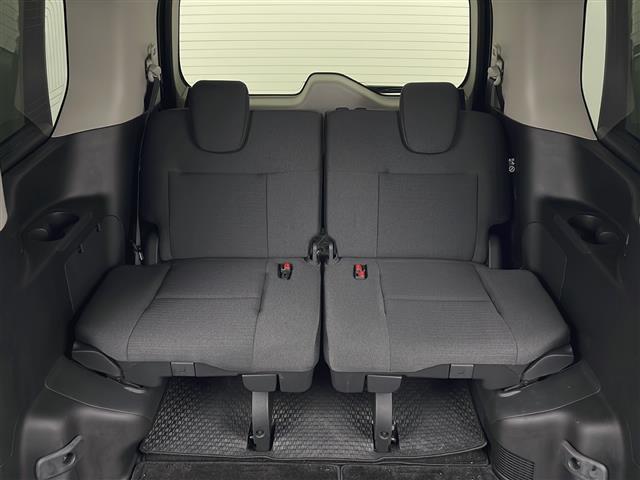 セレナ ハイウェイスターV 4WD Bluetooth AM FM ビルトインETC 前席シートヒーター 後席シートヒーター ステアリングヒーター パドルシフト 両側パワースライドドア 純正AW 前後コーナーセンサー サンシェー(27枚目)