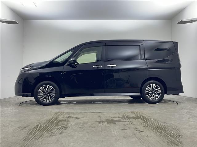 セレナ ハイウェイスターV 4WD Bluetooth AM FM ビルトインETC 前席シートヒーター 後席シートヒーター ステアリングヒーター パドルシフト 両側パワースライドドア 純正AW 前後コーナーセンサー サンシェー(35枚目)