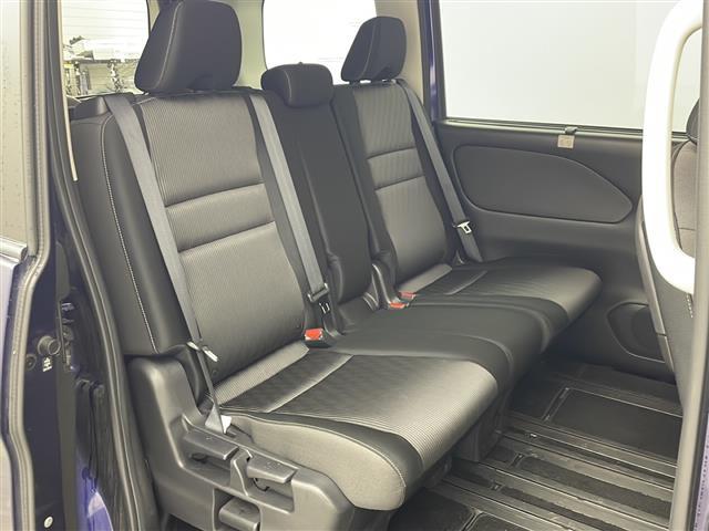 セレナ ハイウェイスターV 社外ナビ フルセグTV アラウンドビューモニター デジタルインナーミラー ドライブレコーダー 両側パワースライドドア プロパイロット エマブレ ブラインドスポットモニター ETC LEDライト フォグ(26枚目)