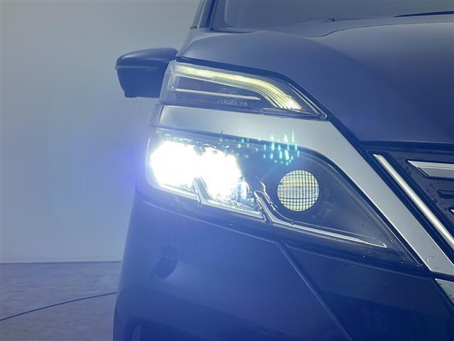 セレナ ハイウェイスターV 社外ナビ フルセグTV アラウンドビューモニター デジタルインナーミラー ドライブレコーダー 両側パワースライドドア プロパイロット エマブレ ブラインドスポットモニター ETC LEDライト フォグ(30枚目)