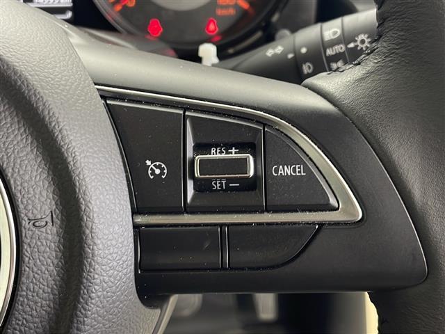 ジムニーシエラ ＪＣ　ワンオーナー　純正ナビ　バックカメラ　ＥＴＣ　ＬＥＤヘッドライト　純正ＡＷ　フルセグＴＶ　クルーズコントロール　前席シートヒーター　プッシュスタート　レザー調シートカバー　前方ドライブレコーダー（3枚目）