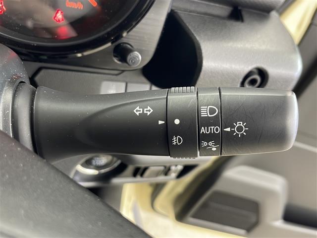 ジムニーシエラ ＪＣ　ワンオーナー　純正ナビ　バックカメラ　ＥＴＣ　ＬＥＤヘッドライト　純正ＡＷ　フルセグＴＶ　クルーズコントロール　前席シートヒーター　プッシュスタート　レザー調シートカバー　前方ドライブレコーダー（8枚目）