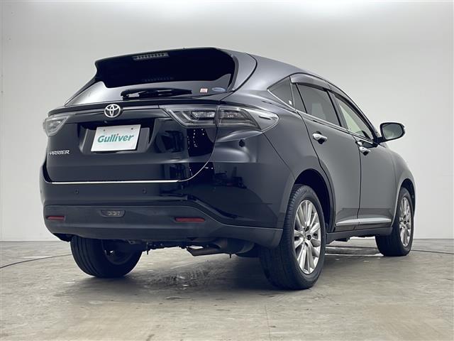 ハリアー プレミアム　アドバンスドパッケージ　ＪＢＬプレミアムサウンド　純正ＳＤナビ　フルセグ　パノラミックビューモニター　パワーバックドア　レーダークルーズコントロール　レーンキープ　オートマチックハイビーム　ＬＥＤオートライト　ウッドコンビ（32枚目）