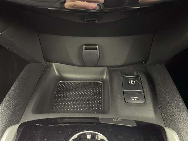 エクストレイル ２０Ｘｉ　純正ナビ　フルセグＴＶ　アラウンドビューカメラ　プロパイロット　パワーバックドア　衝突軽減防止ブレーキ　横滑り防止装置　前方ドラレコ　ビルトインＥＴＣ　ＬＥＤヘッドライト　オービスレーダー　フォグ（16枚目）