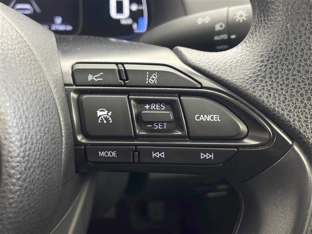 アクア Ｘ　ワンオーナー　フルセグＴＶ　バックカメラ　プッシュスタート　スマートキー　トヨタセーフティンス　寒冷地仕様　フロントワイパーデアイサー　ドアミラーヒーター　ＬＥＤヘッドライト　ウィンカーミラー（3枚目）