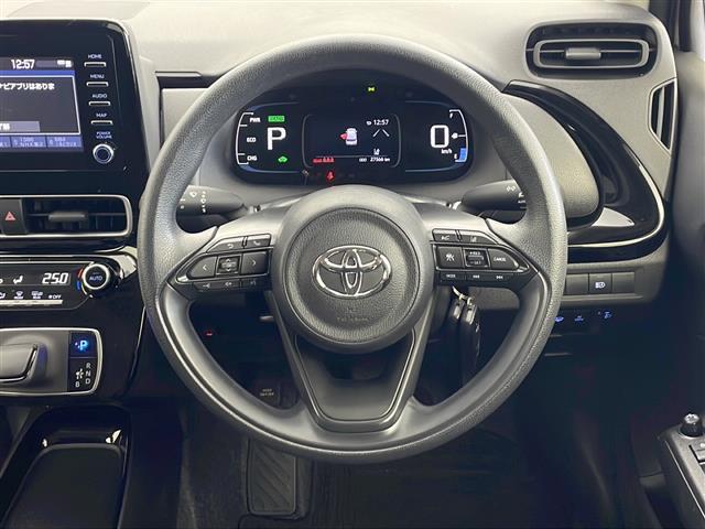 アクア Ｘ　ワンオーナー　フルセグＴＶ　バックカメラ　プッシュスタート　スマートキー　トヨタセーフティンス　寒冷地仕様　フロントワイパーデアイサー　ドアミラーヒーター　ＬＥＤヘッドライト　ウィンカーミラー（5枚目）