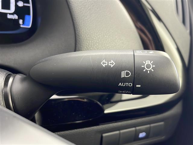 アクア Ｘ　ワンオーナー　フルセグＴＶ　バックカメラ　プッシュスタート　スマートキー　トヨタセーフティンス　寒冷地仕様　フロントワイパーデアイサー　ドアミラーヒーター　ＬＥＤヘッドライト　ウィンカーミラー（8枚目）