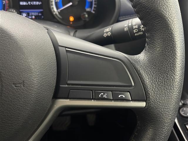 デイズ ハイウェイスター　Ｘ　４ＷＤ　純正ナビ　全方位カメラ　バックカメラ　衝突軽減装置　レーンアシスト　横滑り防止装置　コーナーセンサー　アイドリングストップ　ステアリングスイッチ　前席シートヒーター　ＬＥＤヘッドライト（9枚目）