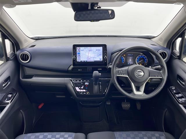 デイズ ハイウェイスター　Ｘ　４ＷＤ　純正ナビ　全方位カメラ　バックカメラ　衝突軽減装置　レーンアシスト　横滑り防止装置　コーナーセンサー　アイドリングストップ　ステアリングスイッチ　前席シートヒーター　ＬＥＤヘッドライト（42枚目）