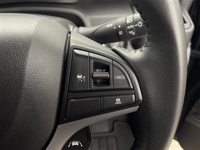 ソリオバンディット ハイブリッドＭＶ　衝突軽減　純正ナビ　フルセグ　全方位カメラ　両側パワースライドドア　レーンキープアシスト　コーナーセンサーレーダークルーズコントロール　アイドリングストップ　ＥＴＣ２．０　ステアリングスイッチ（9枚目）