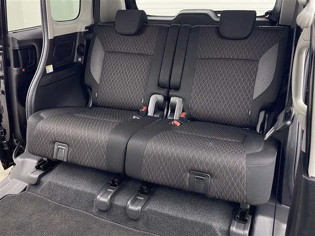 ソリオバンディット ハイブリッドＭＶ　衝突軽減　純正ナビ　フルセグ　全方位カメラ　両側パワースライドドア　レーンキープアシスト　コーナーセンサーレーダークルーズコントロール　アイドリングストップ　ＥＴＣ２．０　ステアリングスイッチ（22枚目）