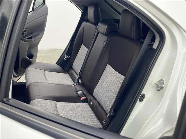 ヤリスクロス ハイブリッドＺ　４ＷＤ　純正ディスプレイオーディオ　バックカメラ　ハーフレザーシート　衝突軽減装置　レーンキープアシスト　横滑り防止装置　コーナーセンサー　クルーズコントロール　オートブレーキホールド　オートライト（24枚目）