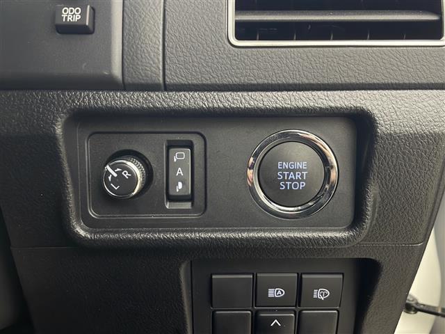 ランドクルーザープラド TX Lパッケージ・ブラックエディション ワンオーナー 純正メーカーOPナビ ETC レザーシート LEDヘッドライト 運転席パワーシート 前後ドライブレコーダー 衝突被害軽減システム フルセグTV バックカメラ 横滑り防止装置(17枚目)