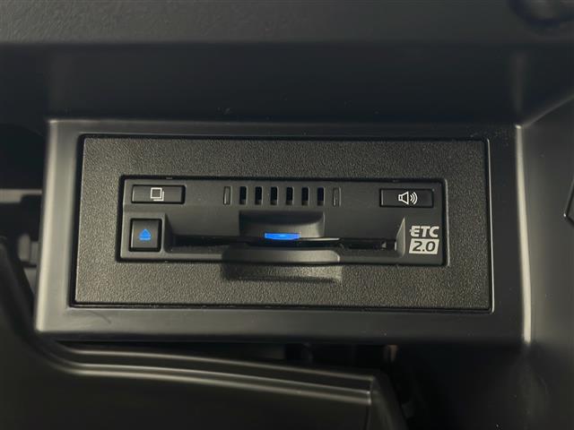ランドクルーザープラド TX Lパッケージ・ブラックエディション ワンオーナー 純正メーカーOPナビ ETC レザーシート LEDヘッドライト 運転席パワーシート 前後ドライブレコーダー 衝突被害軽減システム フルセグTV バックカメラ 横滑り防止装置(18枚目)